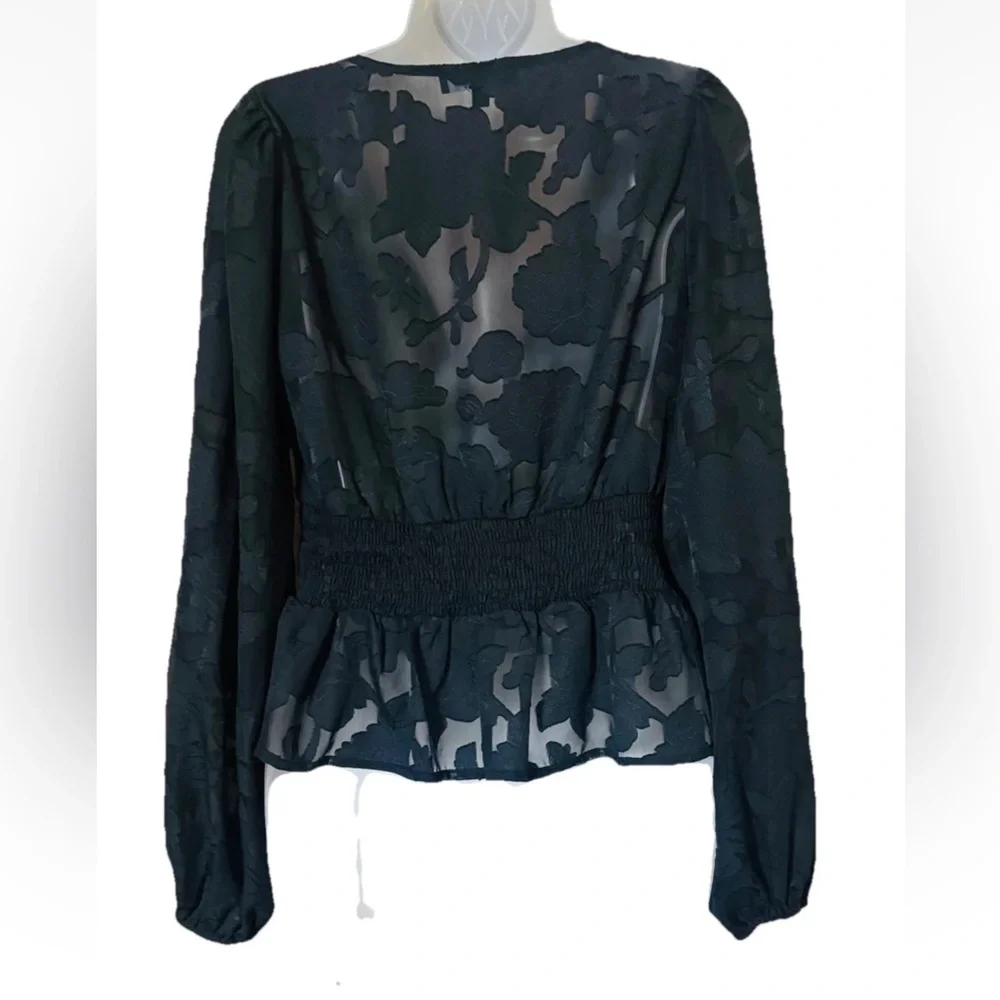 Lulus Women's M Patio Date Black Floral Burnout Lace Button-Up Long Sleeve Top - Picture 5 of 13